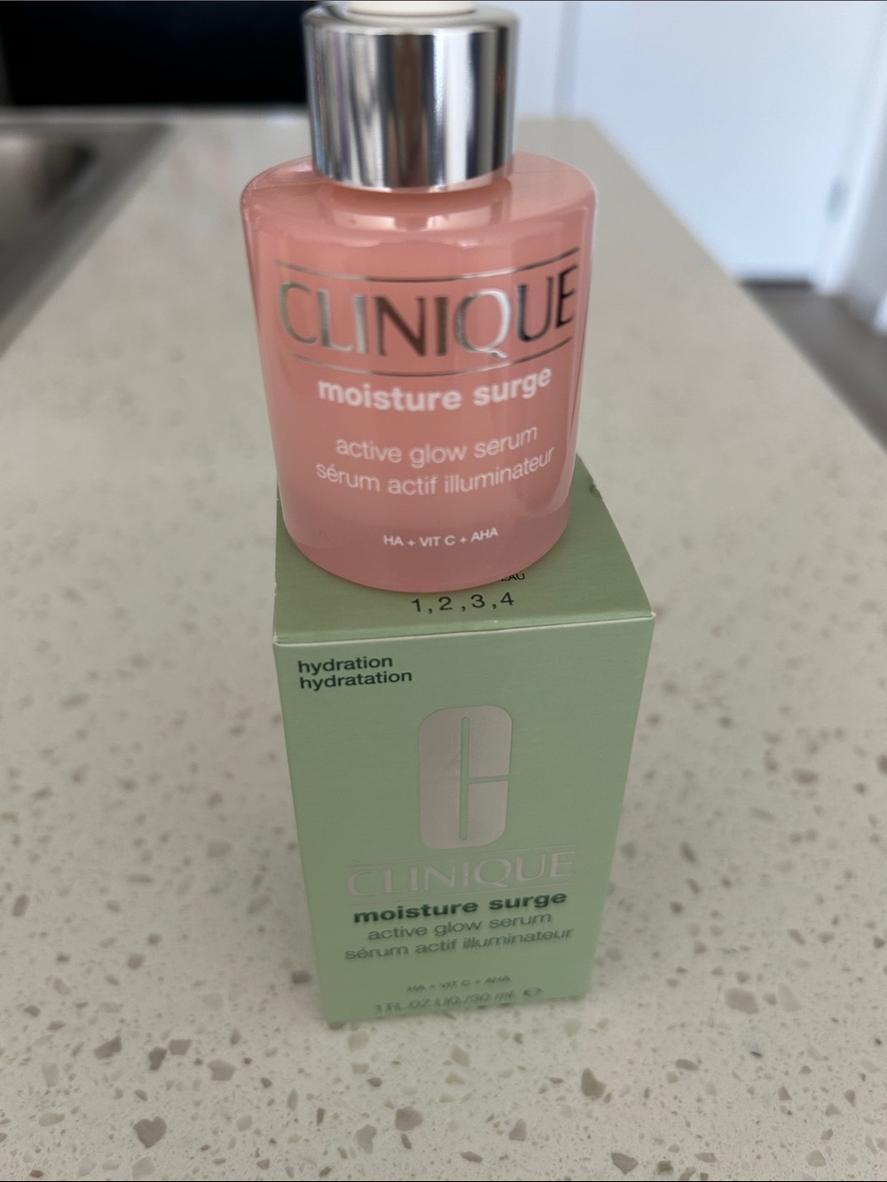Clinique Moisture Surge Active Glow Serum - Pink & Silver Cap